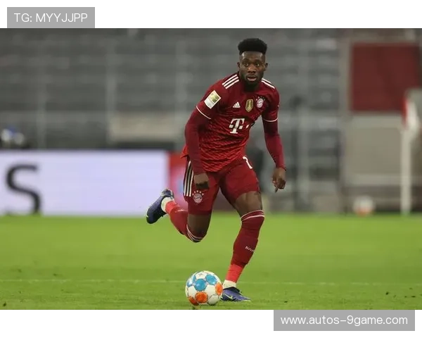 美国足球球星贝贝的成长经历与职业生涯解析